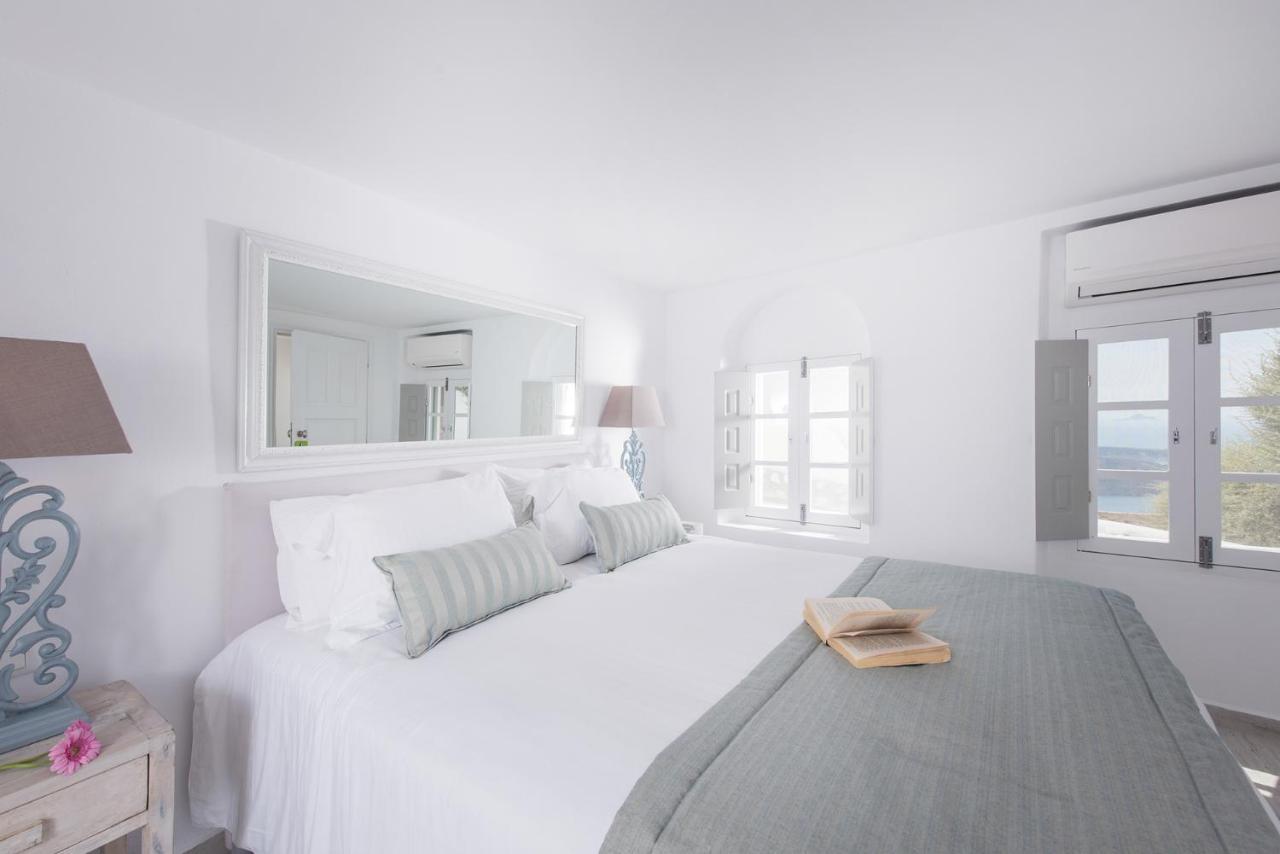 Aqua Mare Luxury Suites Imerovigli  Exterior photo